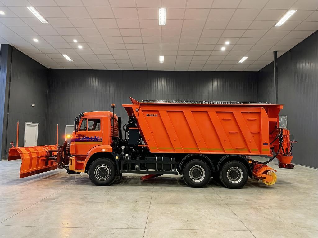 Комбинированная дорожная машина КДМ Камаз 6520 9110К6