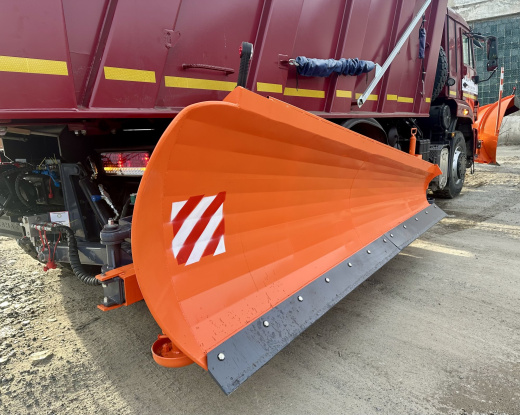 Боковой отвал УМЗ Боковой отвал УМЗ