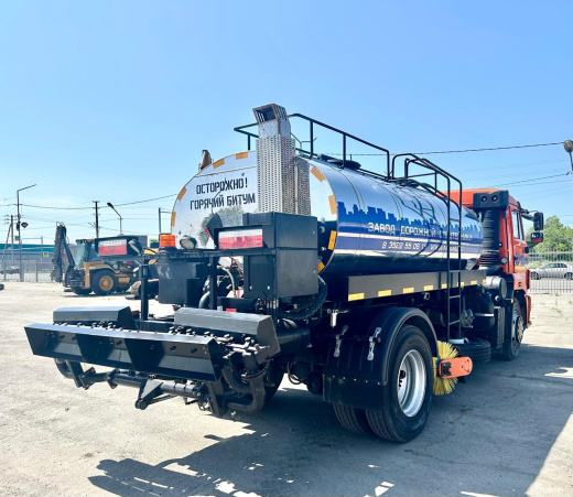 Автогудронатор  комбинированный Камаз 43253  (9110К3) 