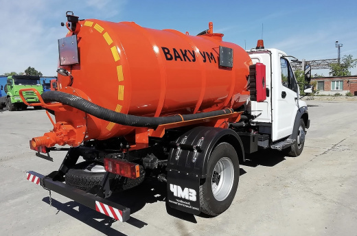 Вакуумная машина Газон Next