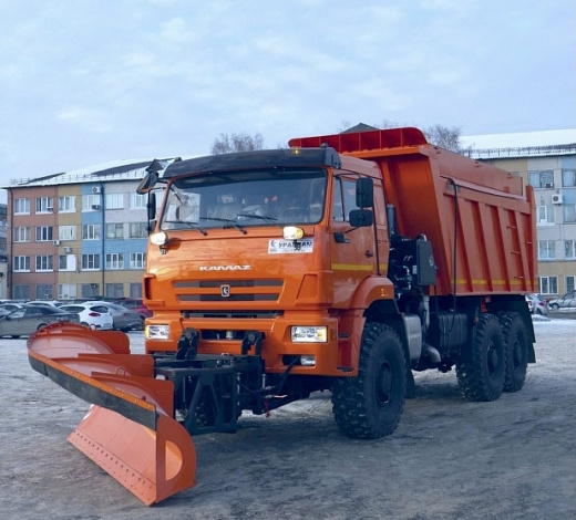 Комбинированная дорожная машина КДМ КАМАЗ 43118 самосвал 6х6 Комбинированная дорожная машина КДМ КАМАЗ 43118 самосвал 6х6