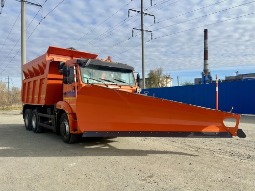 Комбинированная дорожная машина КДМ 65115 9110К Комбинированная дорожная машина КДМ 65115 9110К