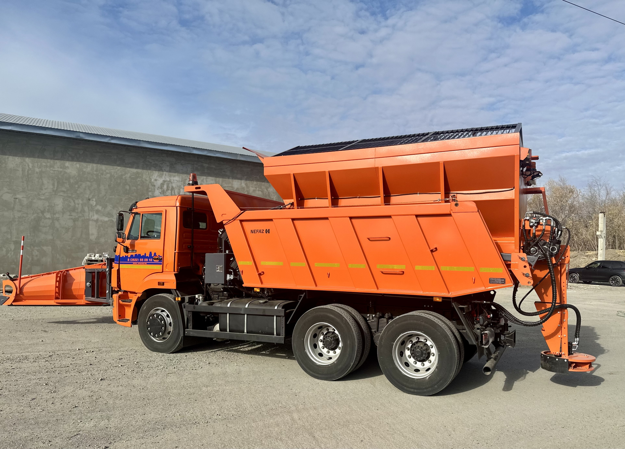 Комбинированная дорожная машина КДМ 65115 9110К Комбинированная дорожная машина КДМ 65115 9110К