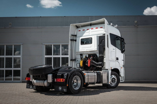 Тягач  Foton Auman 4x2