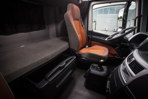 Тягач  Foton Auman 4x2