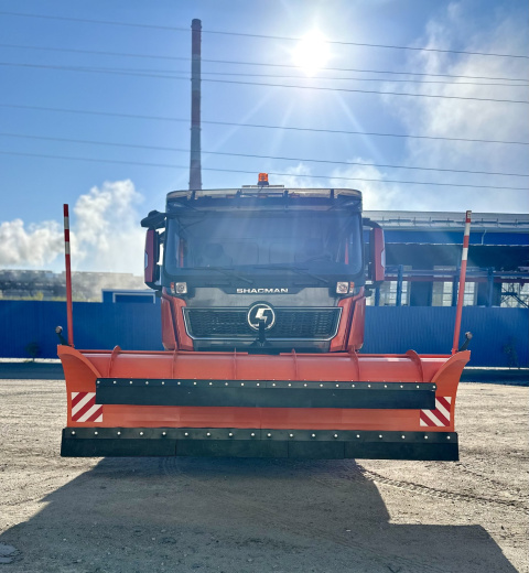 Городской отвал КДМ поворотный  Городской отвал КДМ поворотный