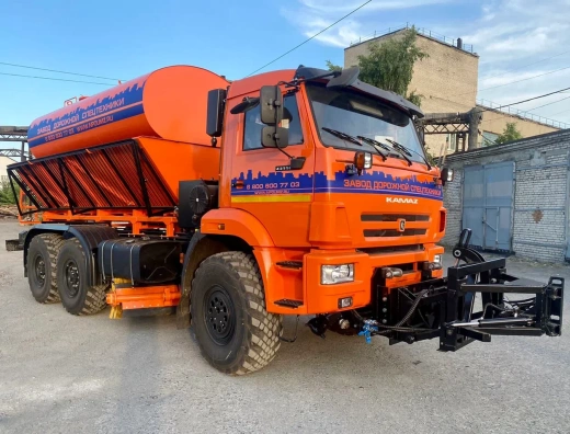 Комбинированная дорожная машина КДМ КАМАЗ 43118 6х6 Комбинированная дорожная машина КДМ КАМАЗ 43118 6х6