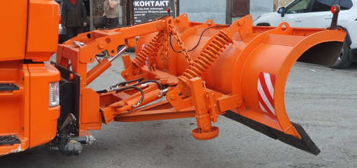 Городской отвал КДМ УМЗ ОК3200Г Городской отвал КДМ УМЗ ОК3200Г