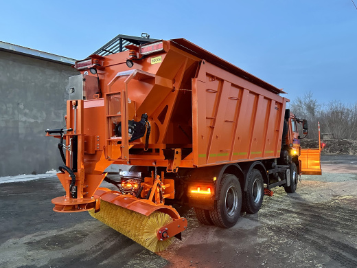 Комбинированная дорожная машина КДМ Камаз 6520 9110К6