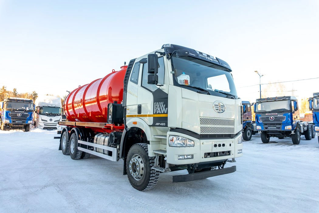 Вакуумная машина FAW CA3250